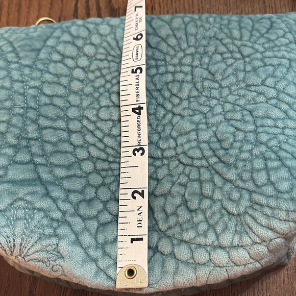 Quilted Teal Pouch 9x 7 - Picture 6 of 8